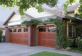 Steel Garage Doors that Look Like Wood